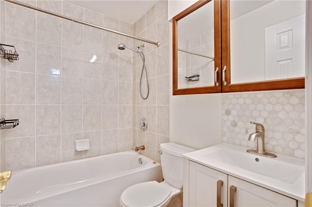 114-793 Colborne Street Property Photo 13