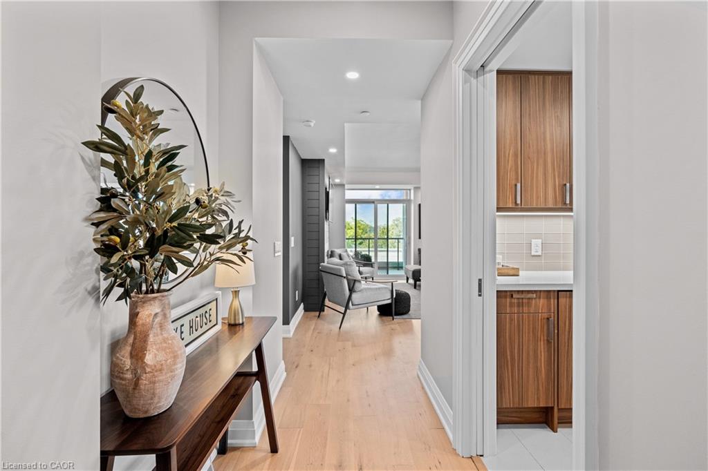 409-11 Bronte Road Property Photo 3