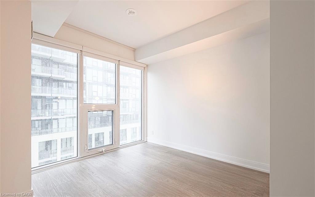 1001-181 Dundas Street E Property Photo 4