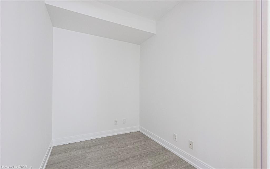 1001-181 Dundas Street E Property Photo 13