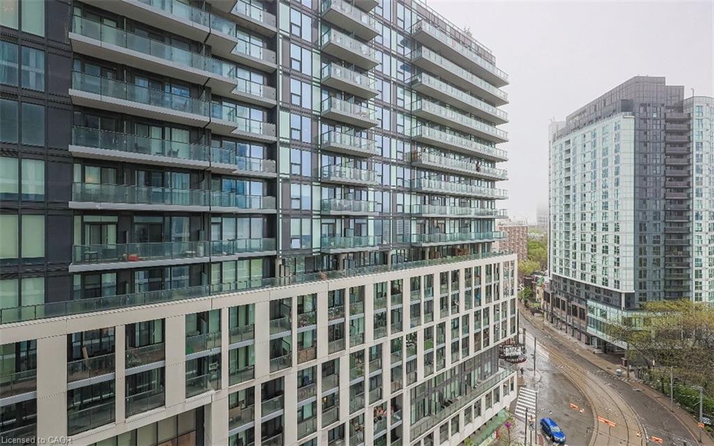 1001-181 Dundas Street E Property Photo 17