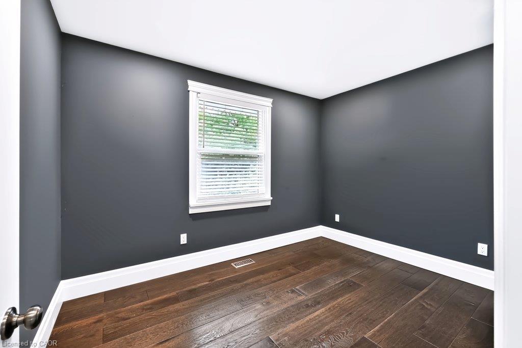 1078 Dalewood Avenue Property Photo 13