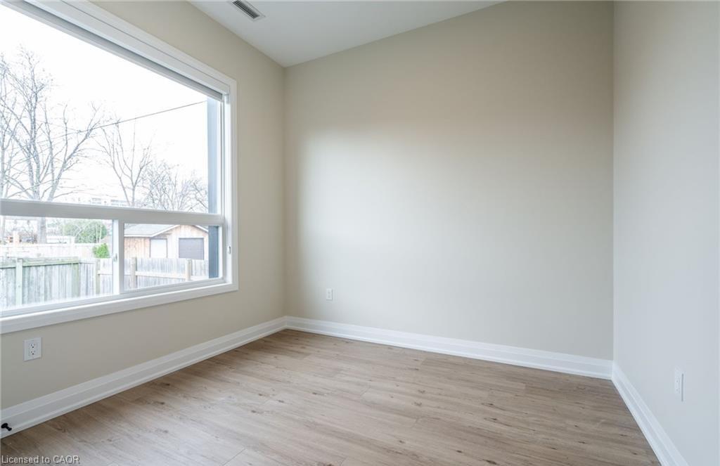 B-728 Eleventh Avenue Property Photo 12