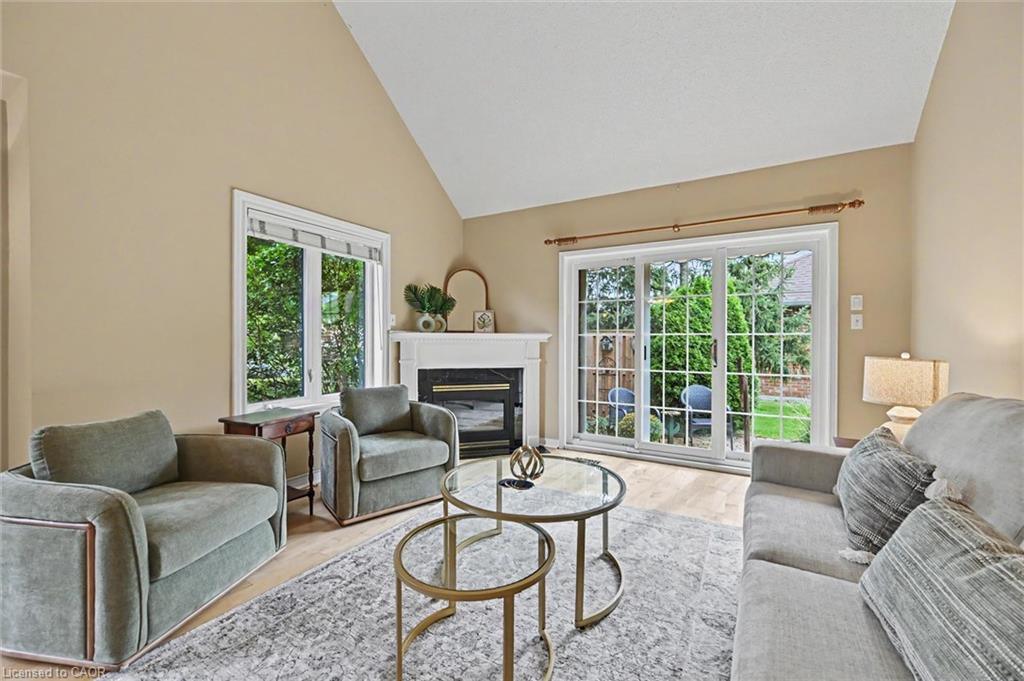 1-4275 Millcroft Park Drive Property Photo 12