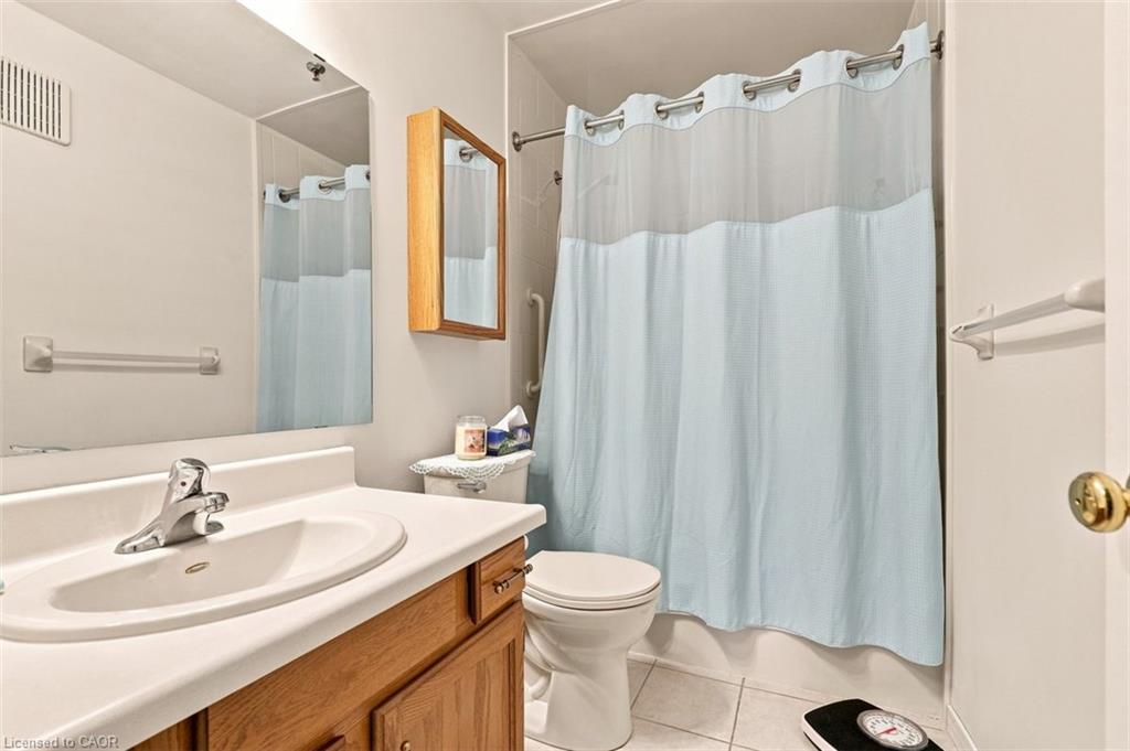 217-1009 Queenston Road Property Photo 30