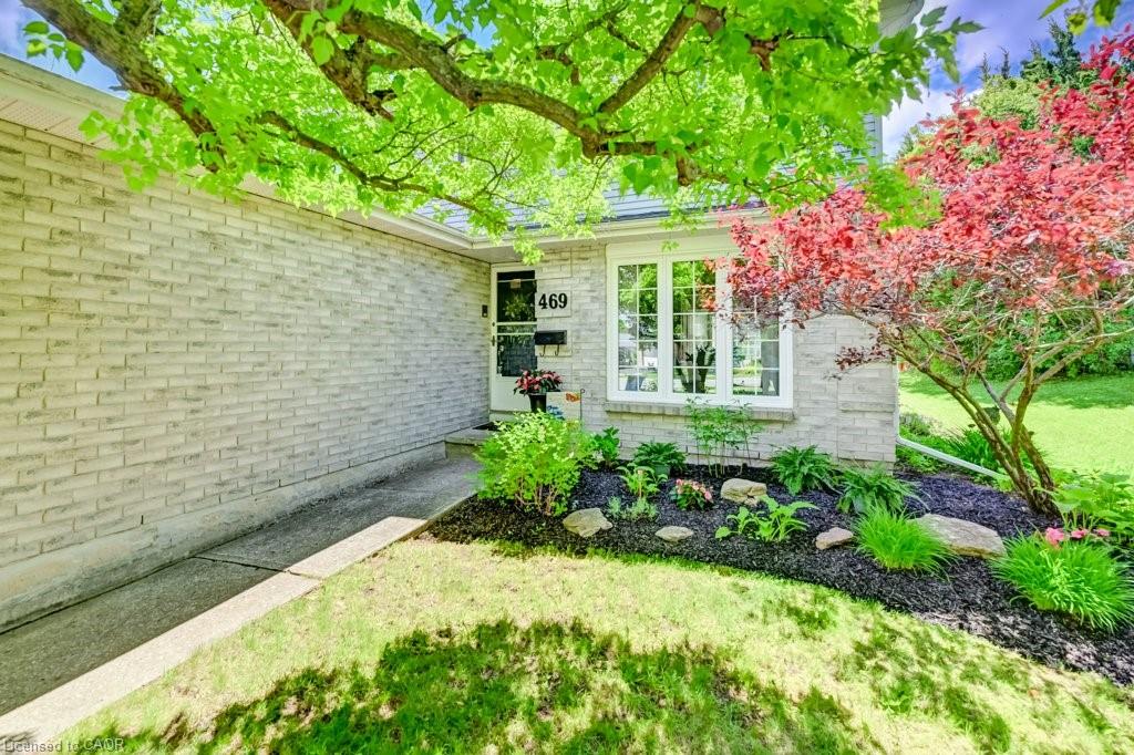 469 Westvale Drive Property Photo 8
