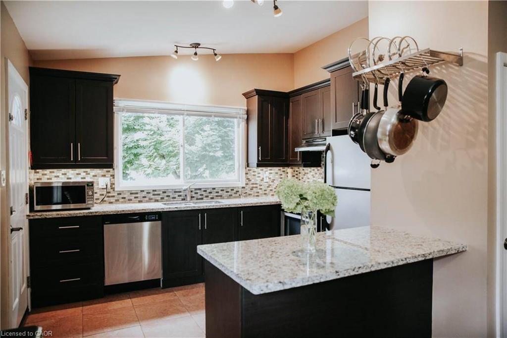 1 Vera Court Property Photo 1