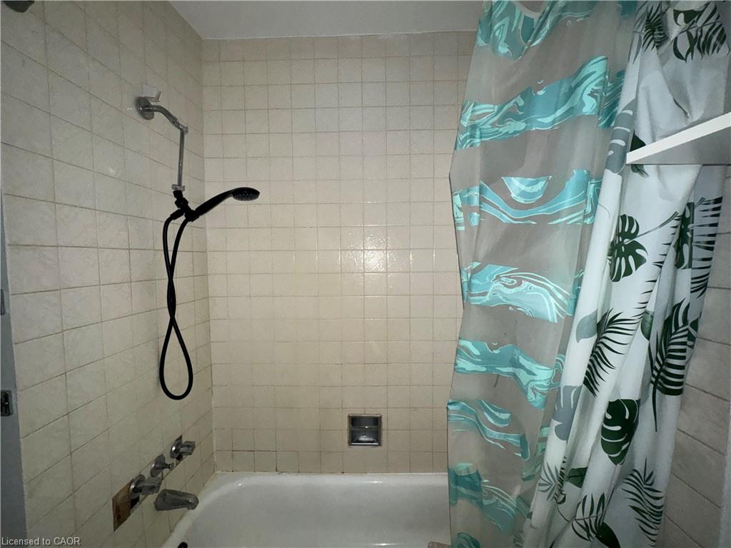 6587 Ellis Road E Property Photo 20