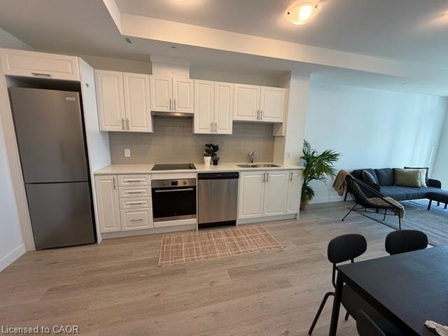 306-461 Green Road Property Photo 9