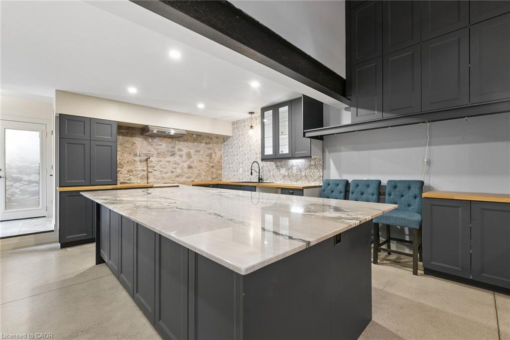24 Davidson Street Property Photo 5