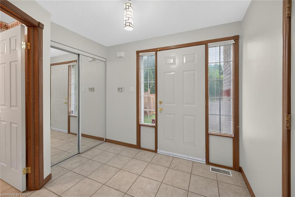 33 Brantdale Avenue Property Photo 5