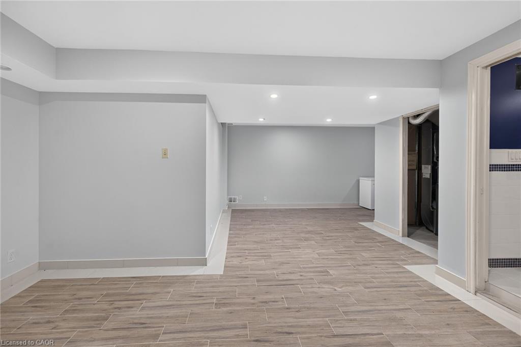 33 Brantdale Avenue Property Photo 43