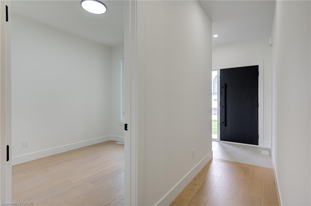 100 Clayton Street Property Photo 5