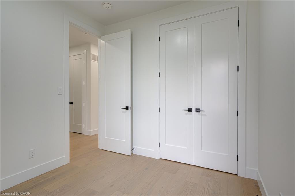 100 Clayton Street Property Photo 7