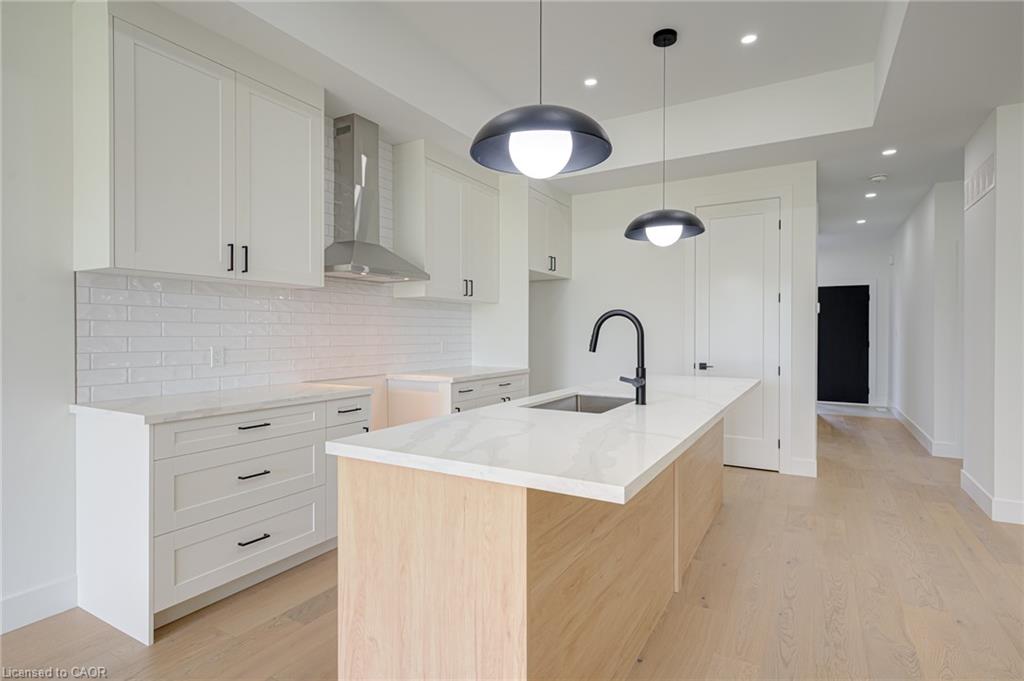 100 Clayton Street Property Photo 12