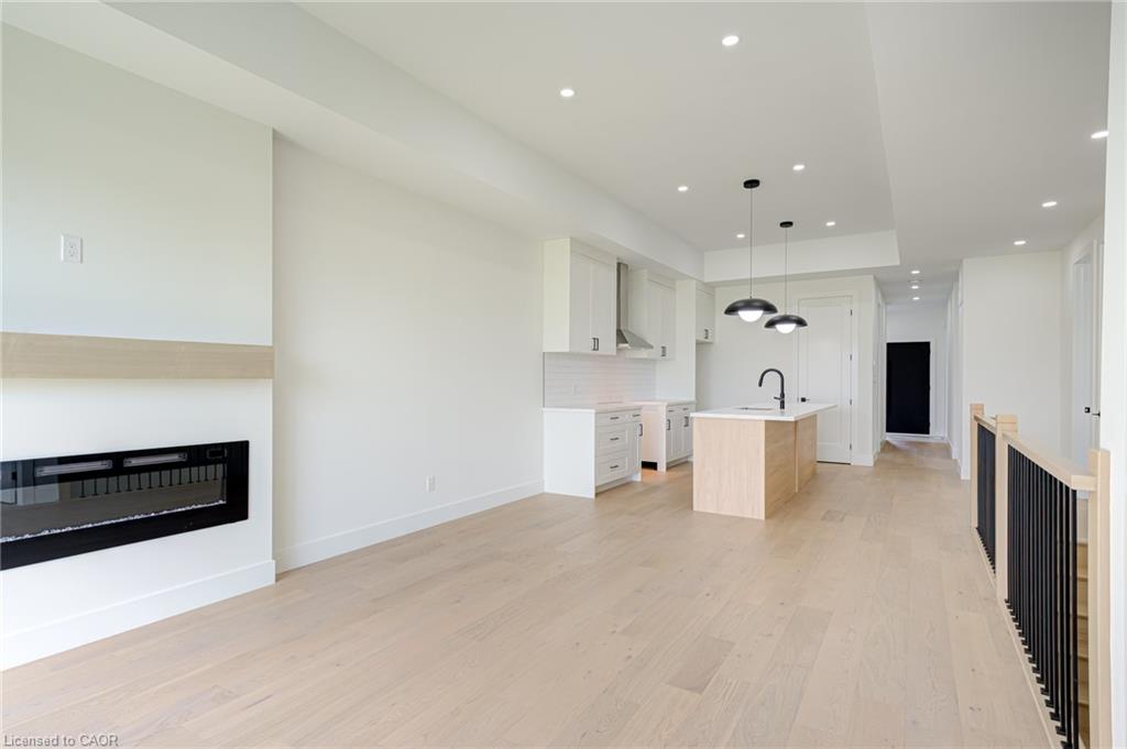 100 Clayton Street Property Photo 15