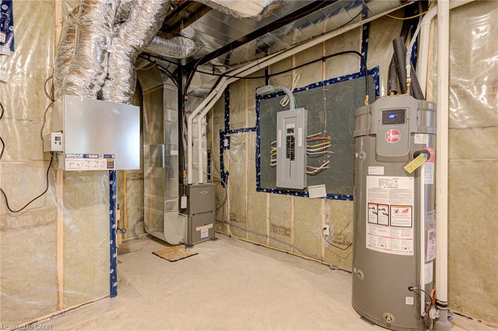 100 Clayton Street Property Photo 23