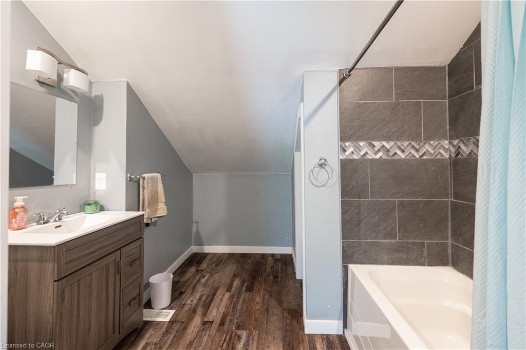 146 Benson Street Property Photo 37