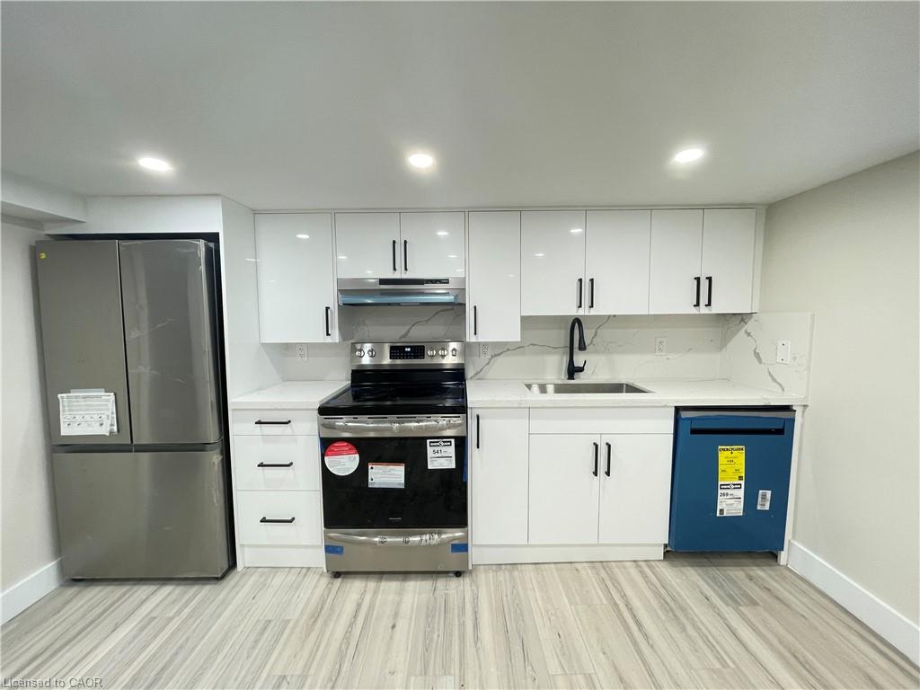 264 Thayer Avenue Property Photo 4