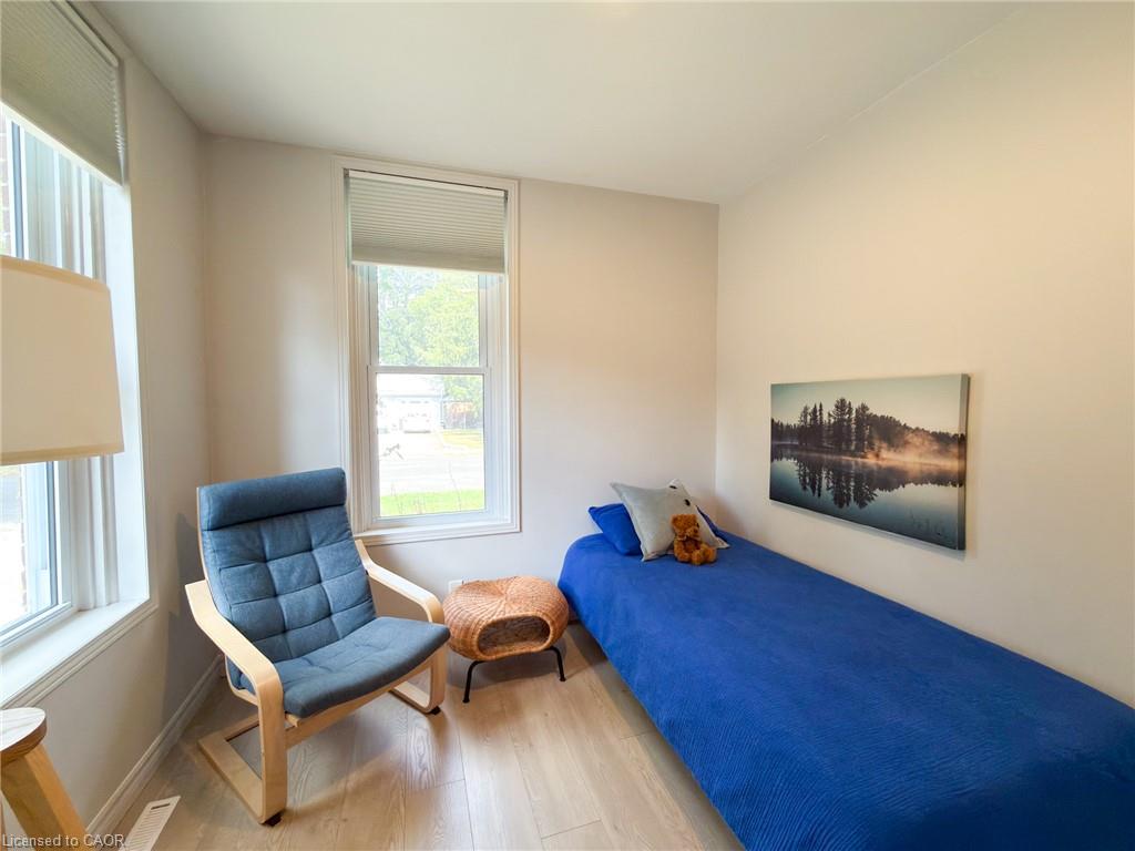 86 Green Street Property Photo 15