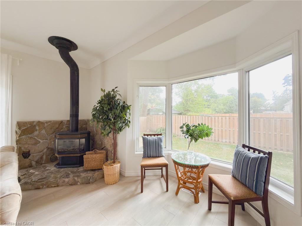 86 Green Street Property Photo 22