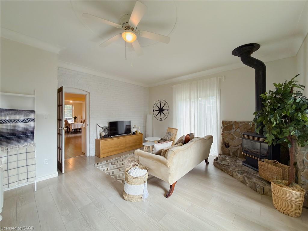 86 Green Street Property Photo 24