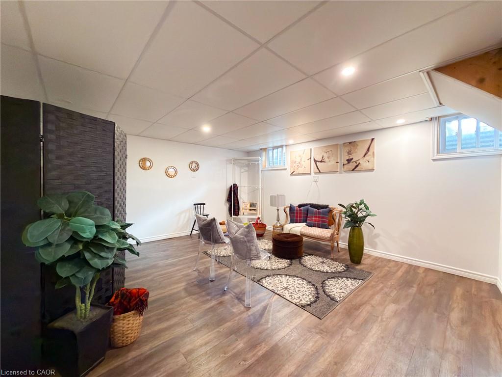 86 Green Street Property Photo 25