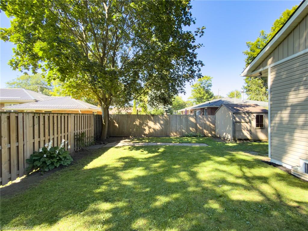 86 Green Street Property Photo 31