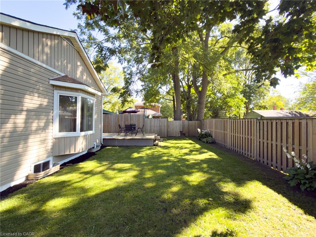 86 Green Street Property Photo 32