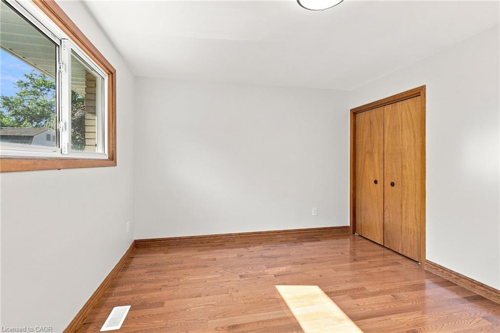 14 Green Forest Drive Property Photo 22