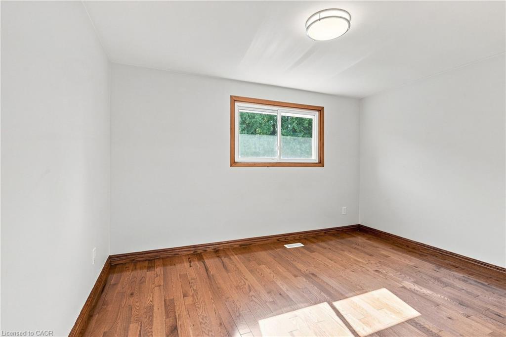 14 Green Forest Drive Property Photo 28