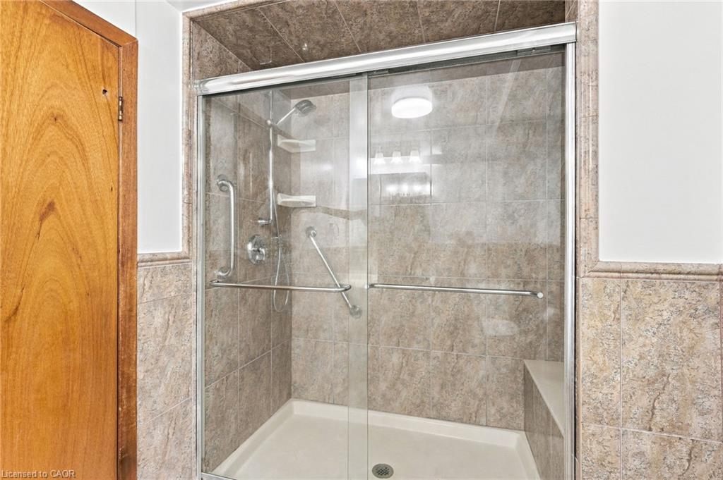 14 Green Forest Drive Property Photo 32