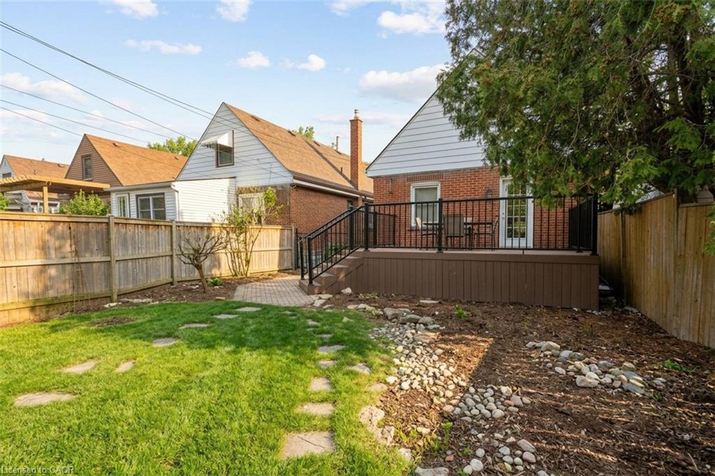 193 Huxley Avenue S Property Photo 36
