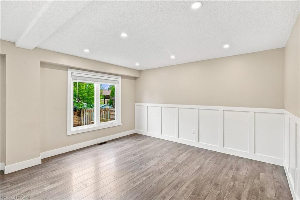 39 Dundee Drive Property Photo 14