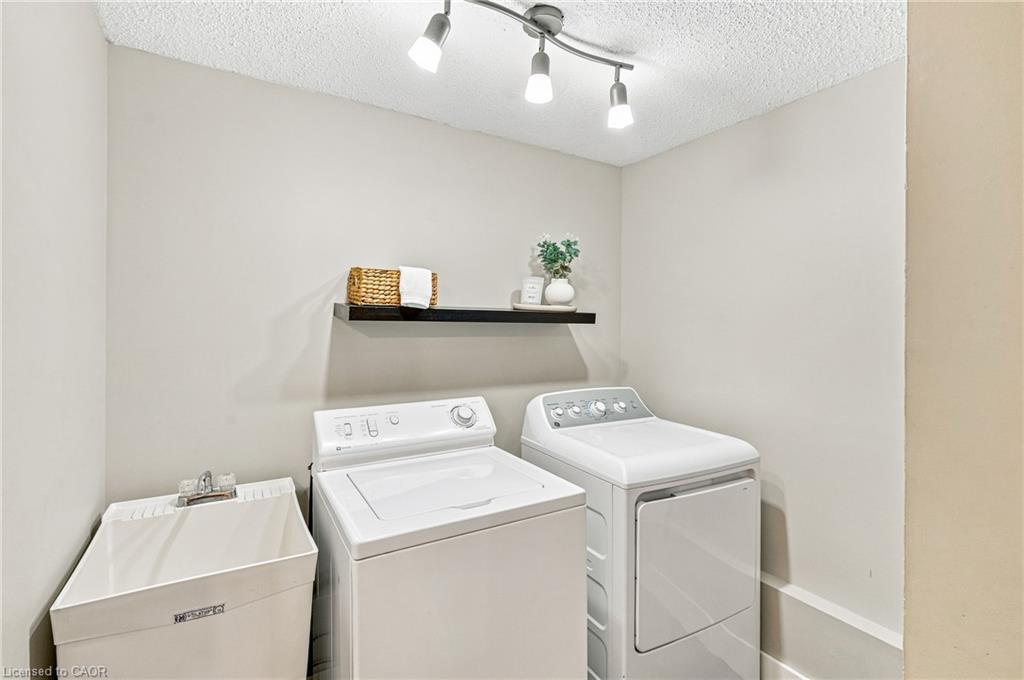 39 Dundee Drive Property Photo 24
