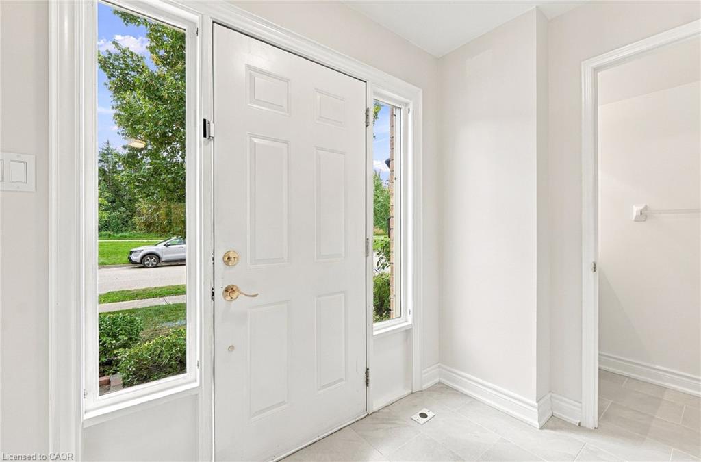 1107 Upper Village Drive Property Photo 3