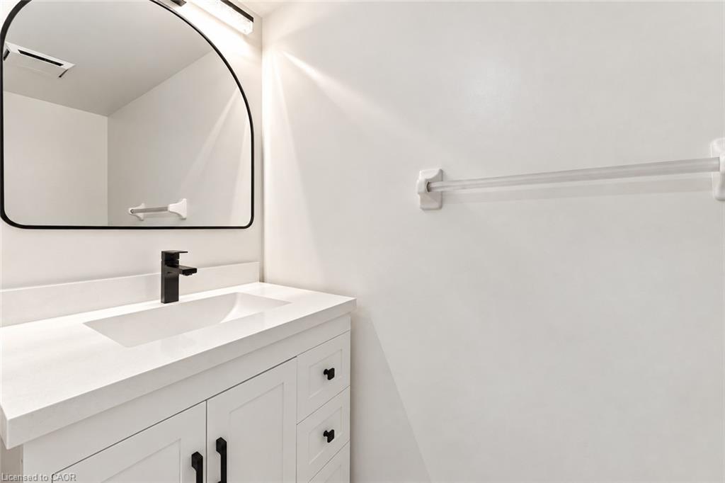 1107 Upper Village Drive Property Photo 22