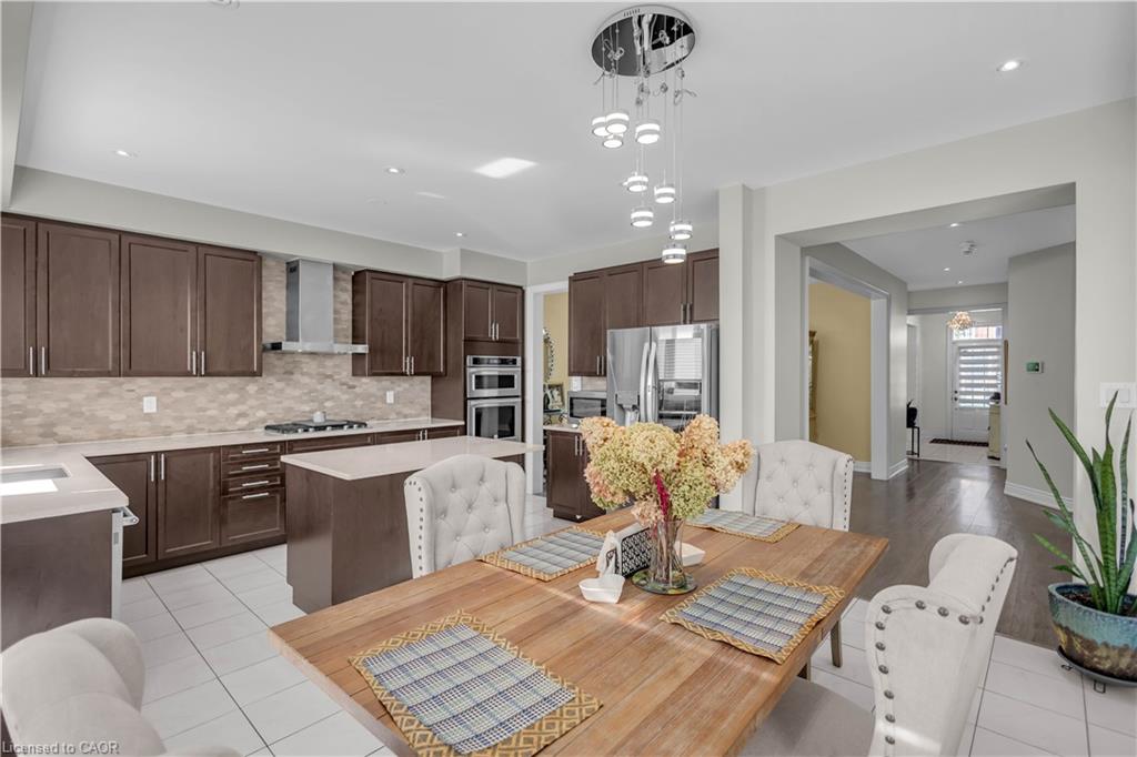 35 Wilmot Road Property Photo 12