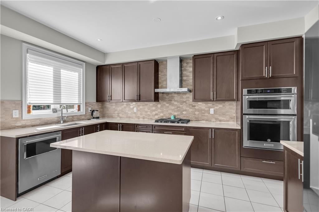35 Wilmot Road Property Photo 15