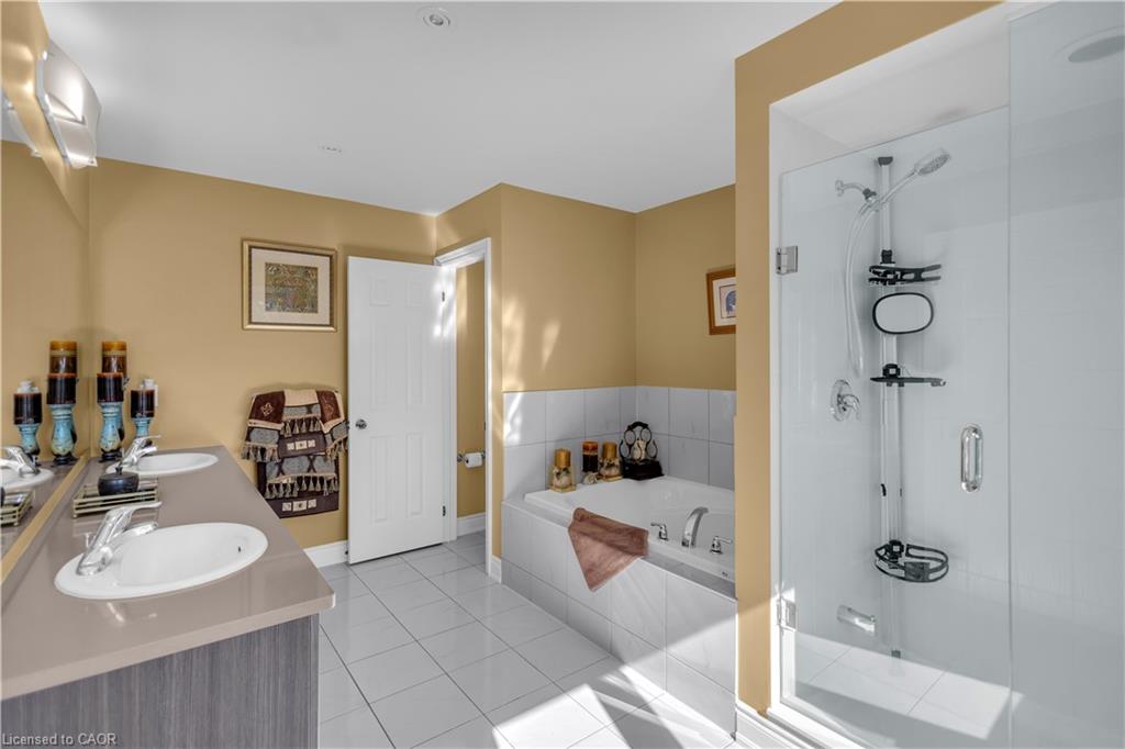 35 Wilmot Road Property Photo 25