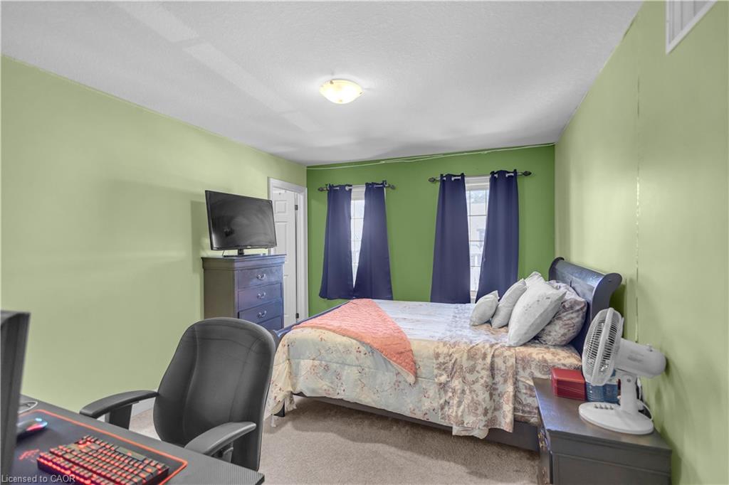 35 Wilmot Road Property Photo 34