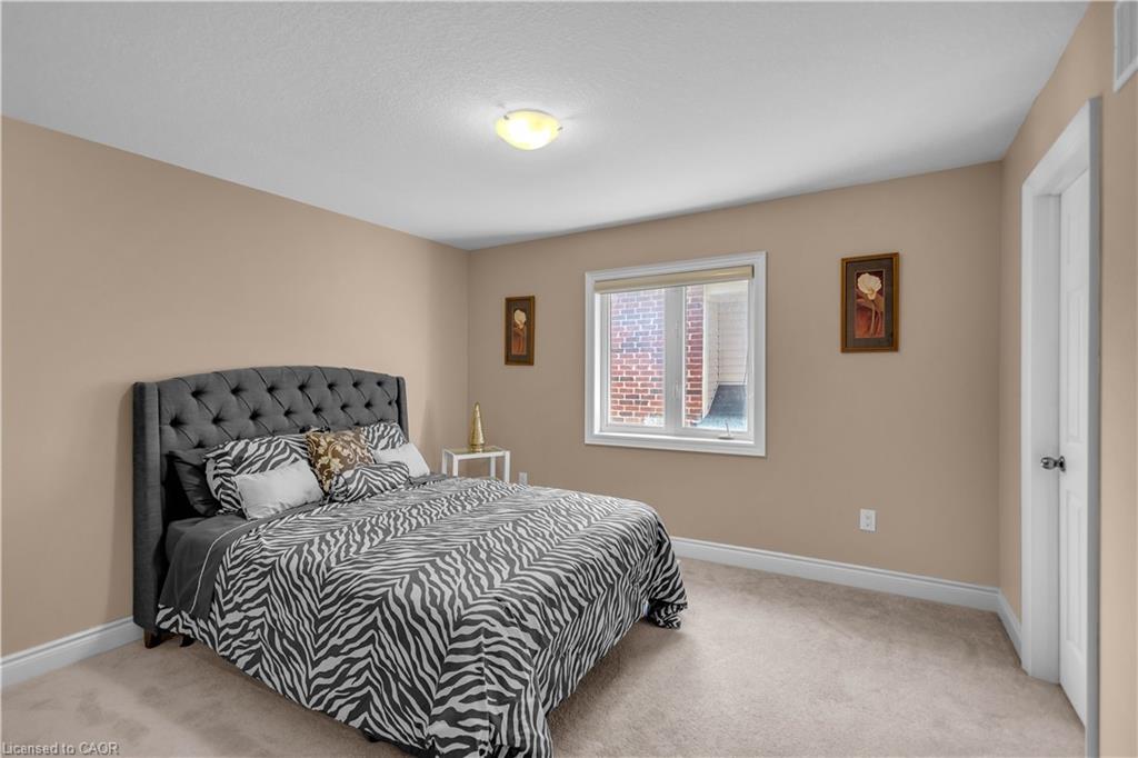 35 Wilmot Road Property Photo 37