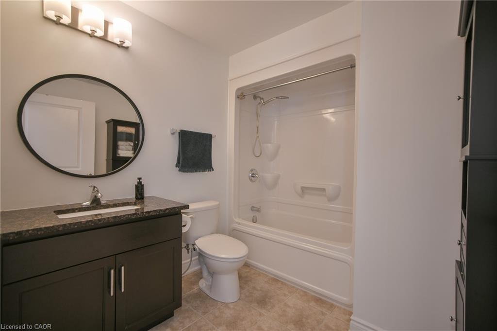 111-640 Sauve Street Property Photo 19