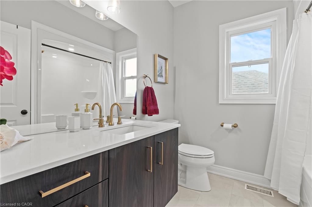 3549 Canfield Crescent Property Photo 26