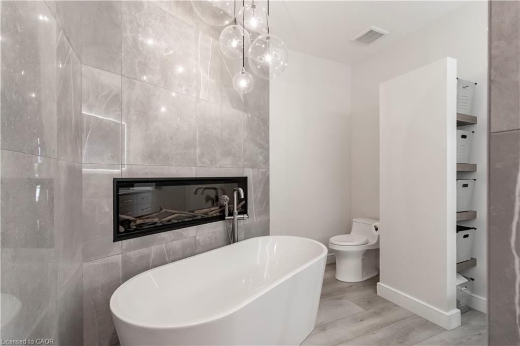 403-3 Father David Bauer Drive Property Photo 24