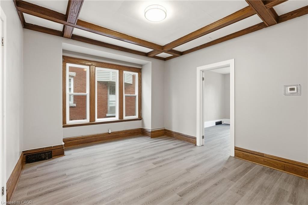 63 Melrose Avenue S Property Photo 6