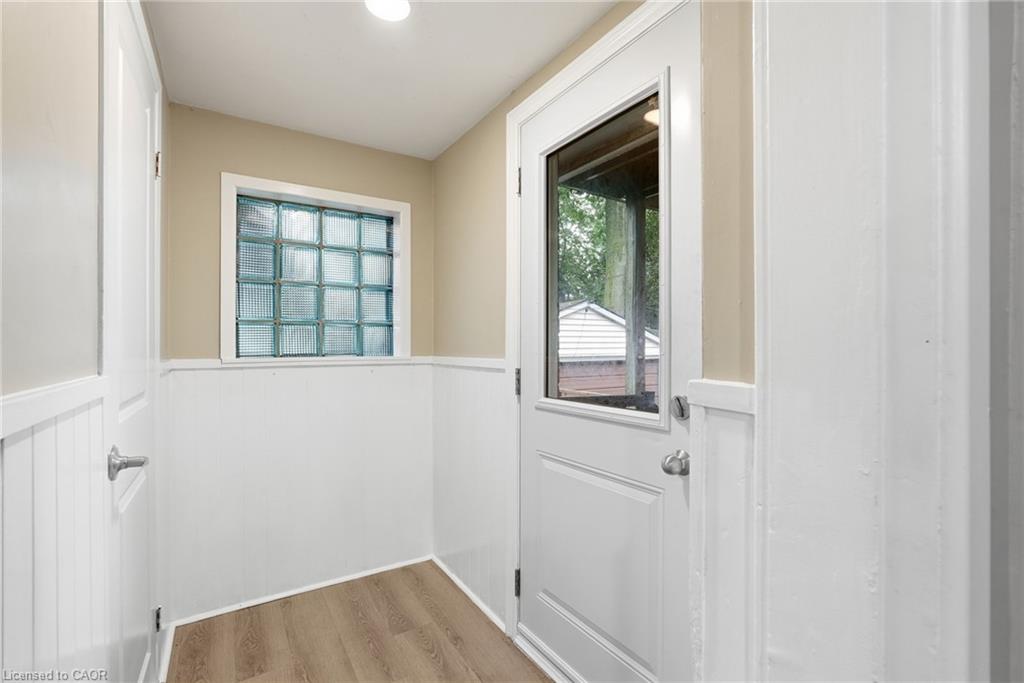 63 Melrose Avenue S Property Photo 16