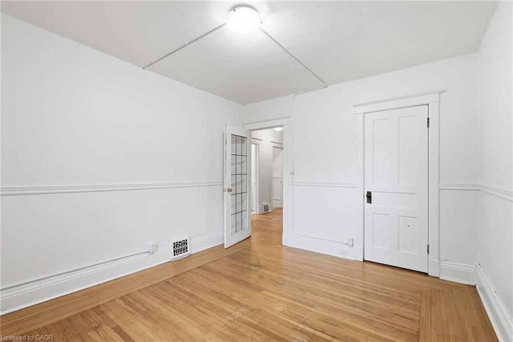 63 Melrose Avenue S Property Photo 21