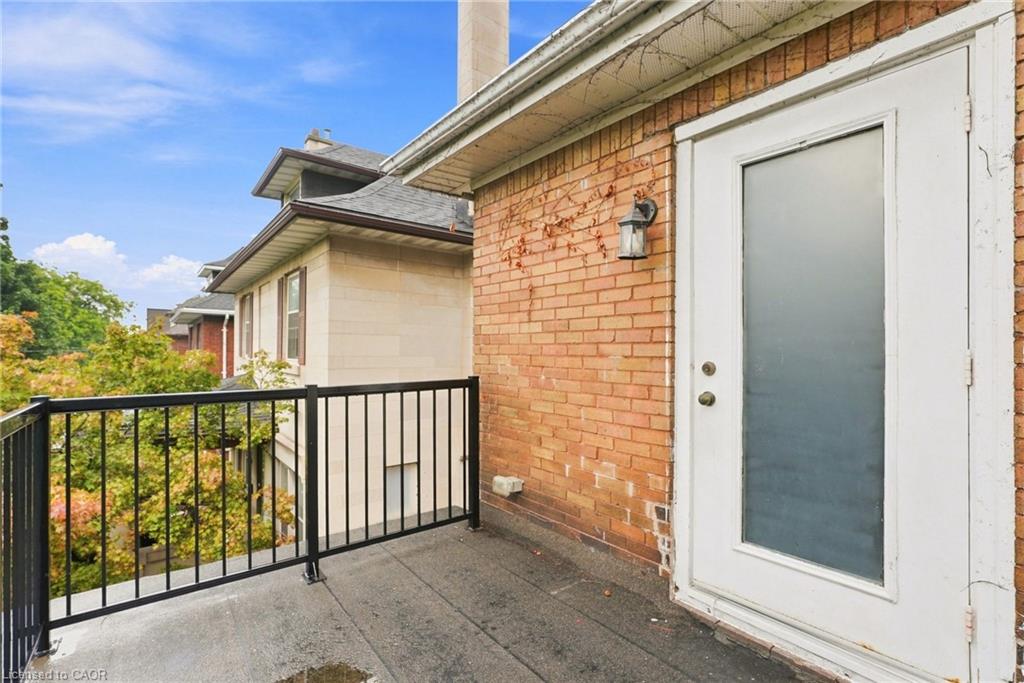 63 Melrose Avenue S Property Photo 42
