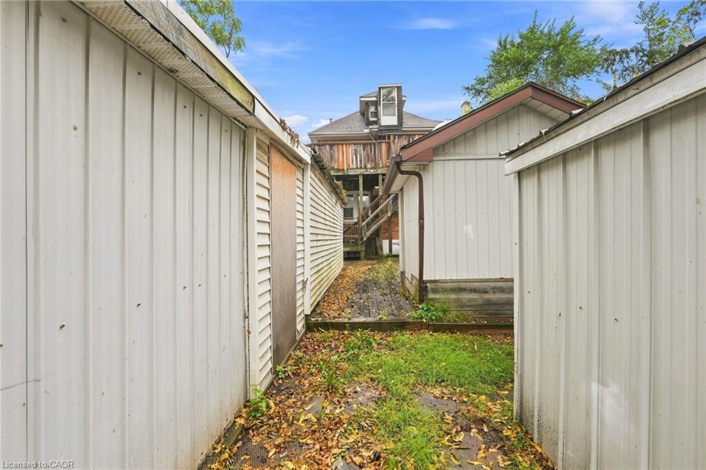 63 Melrose Avenue S Property Photo 49